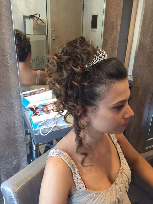 Prova acconciatura.. quale preferite? - 4