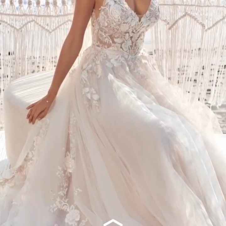 Qual è il tuo stile?👰🏻 Votalo👇🏻 - 2