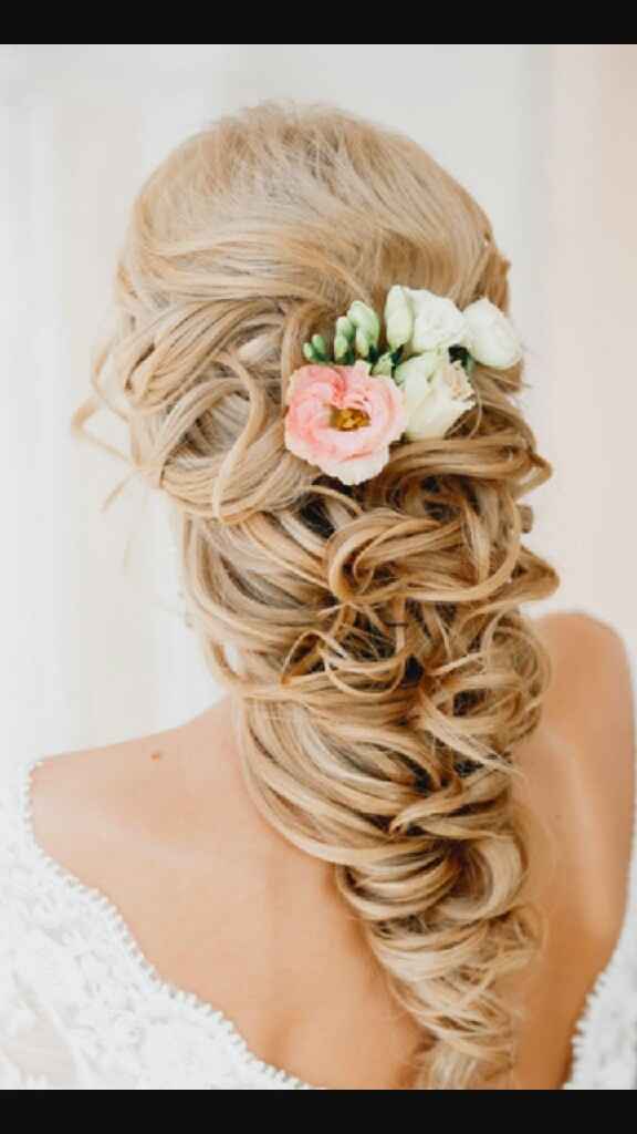 Capelli lunghi (ma non troppo)... quale acconciatura? help!! - 1