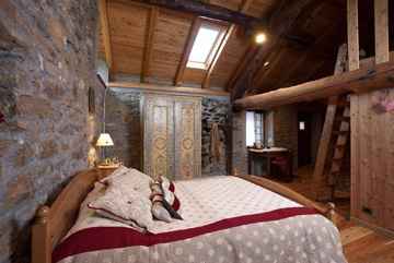 Consiglio su come abbinare accessori nella mia camera da letto - 2