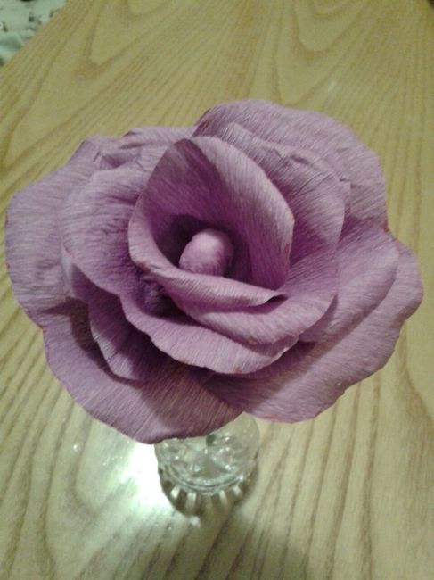 Fiore di cartapesta