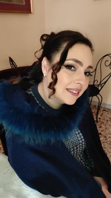 E infine io...Si è svolto tutto in semplicità e in casa solo con i genitori e i testimoni.... è stat