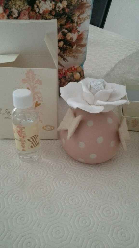 Mi fate vedere le vostre bomboniere - 1