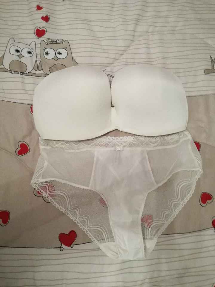 Completino per spose con seno generoso - 1