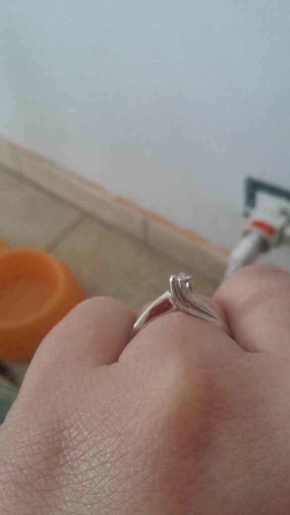 Il vostro anello di fidanzamento... - 2