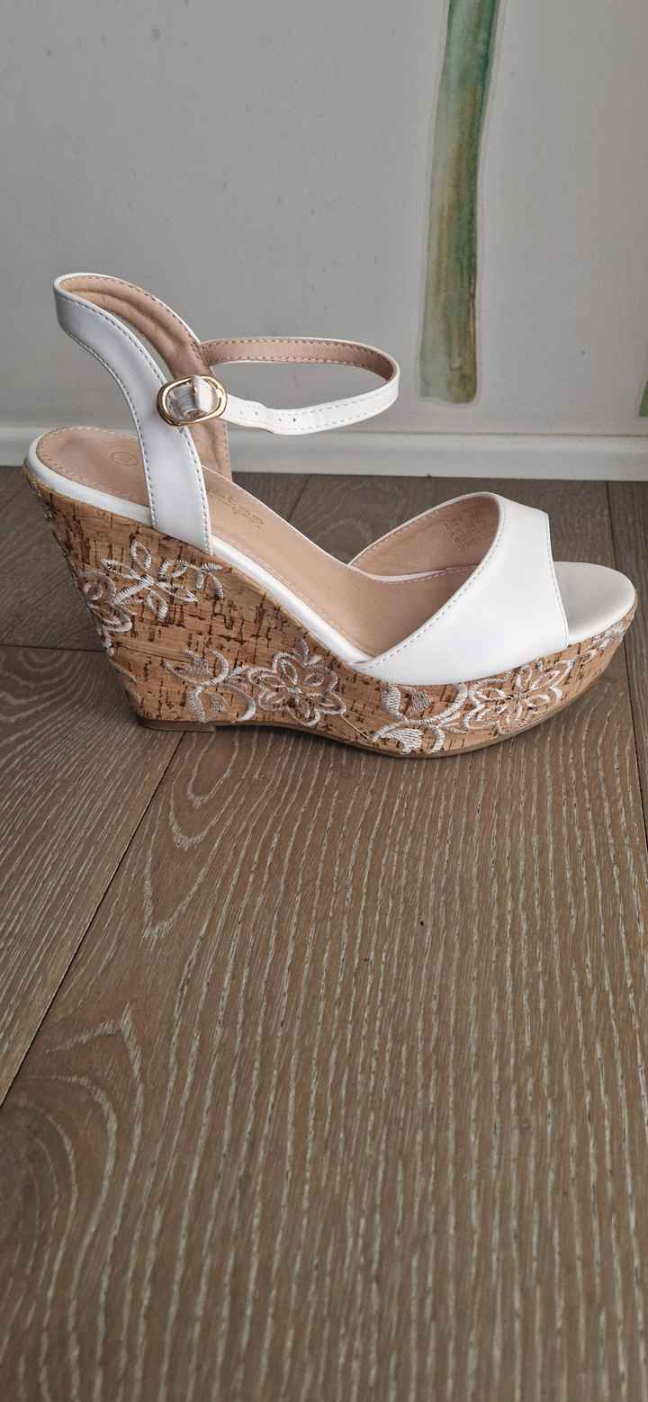 Cambio scarpe?? - 1
