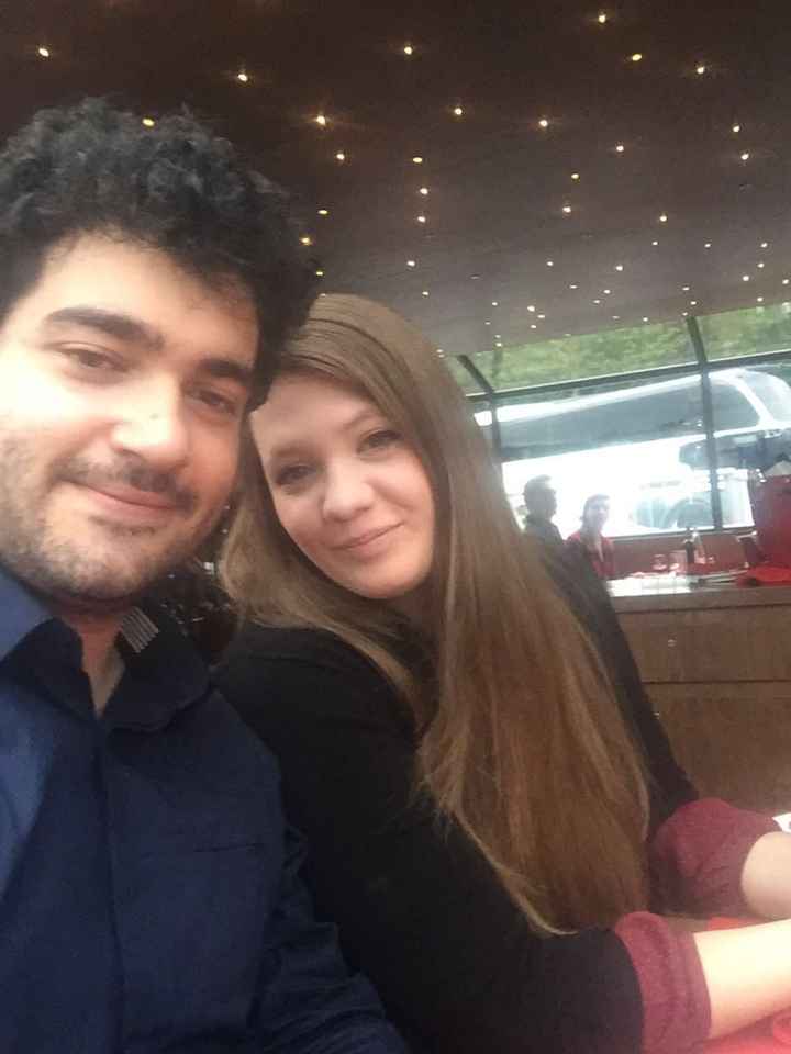 Presentati pubblicando una foto tua e del tuo fm - 1