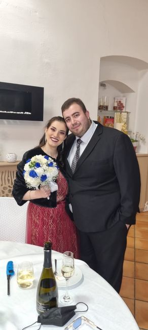Postate una foto di voi due 👇 - 1
