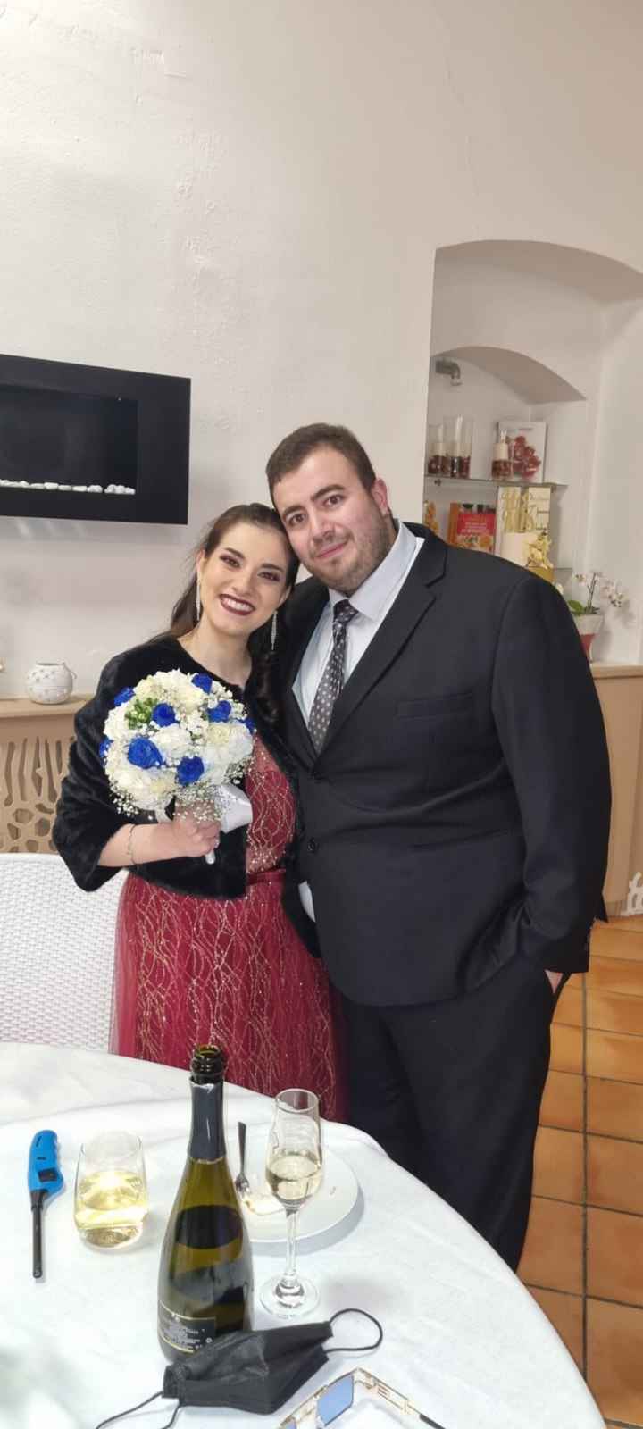 Postate una foto di voi due 👇 - 1