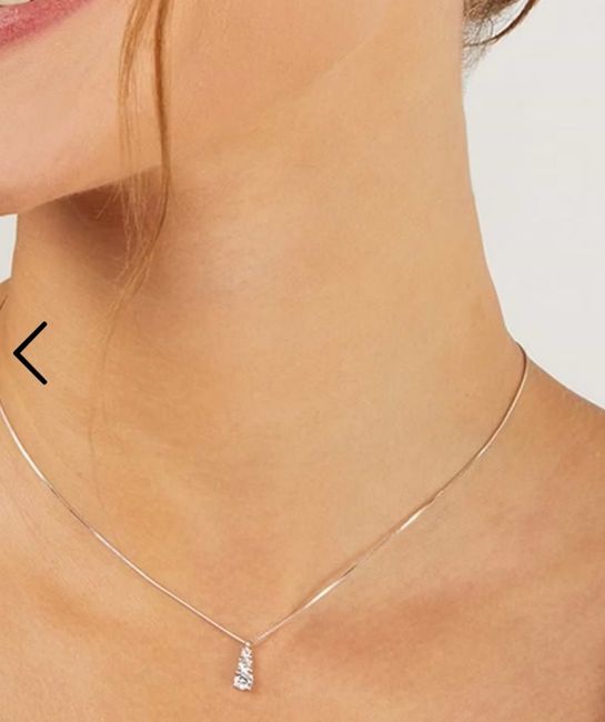 Help - 20 gg non so che gioielli mettere 4