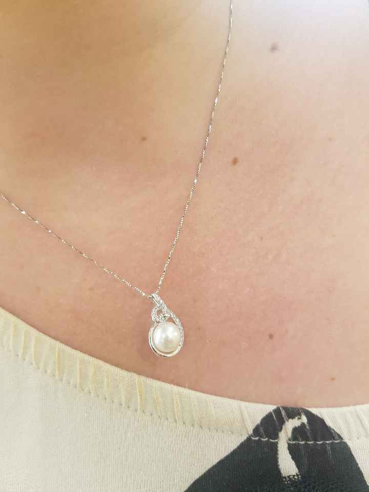 Orecchini e collana di perle - 2