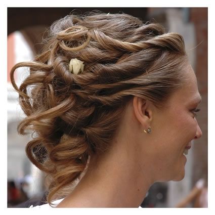 Tendenze capelli sposa 2012