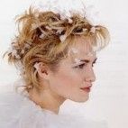 Acconciatura sposa capelli corti