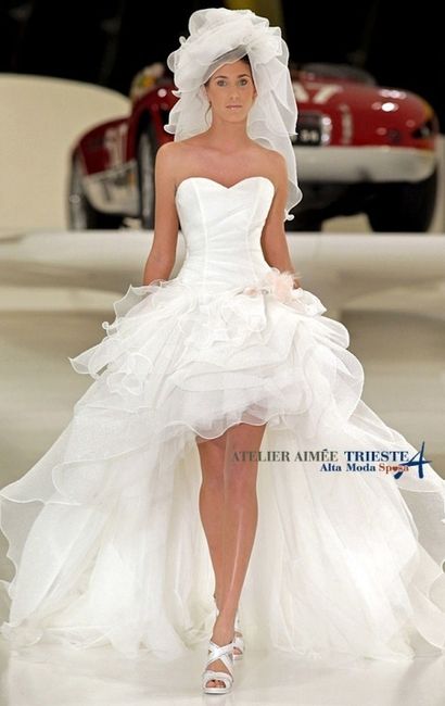 Abito da sposa corto-lungo