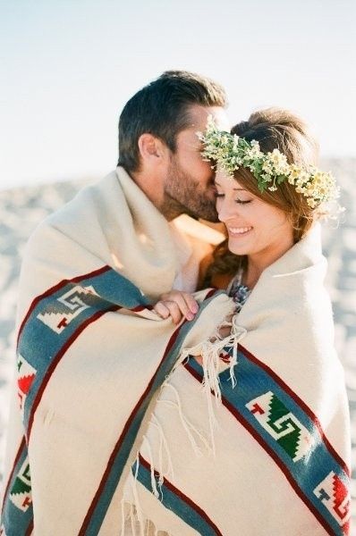 Acconciatura sposa fiori frutta
