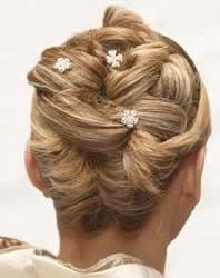 Acconciatura sposa trecce