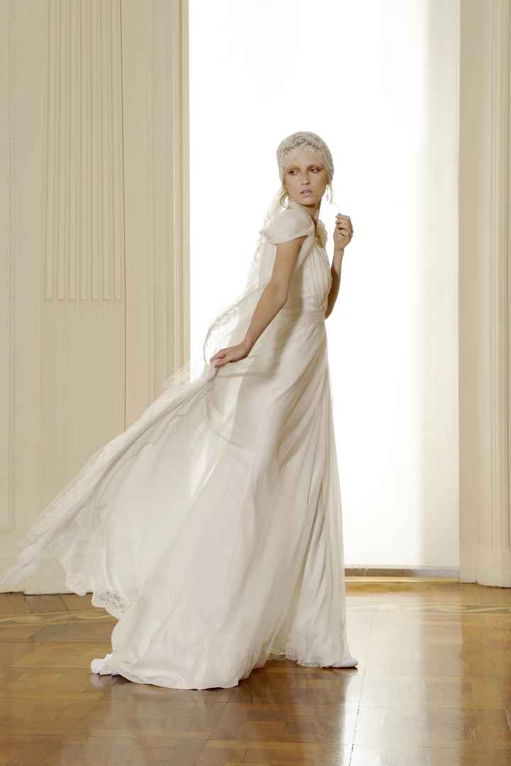 Alberta Ferretti 2011