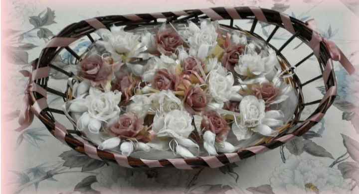 Rose portaconfetti