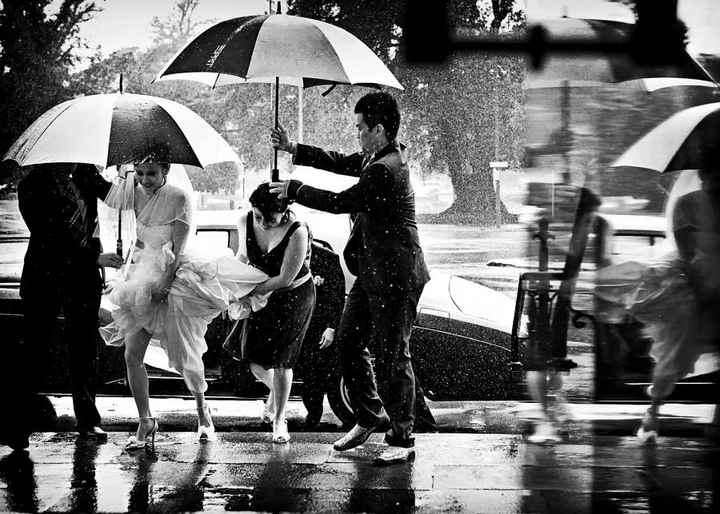 WEDDING IN THE RAIN 