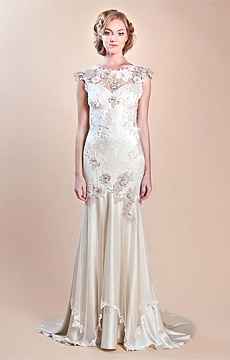 sposa claire pettibone