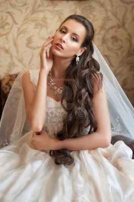 Acconciatura sposa capelli lunghi