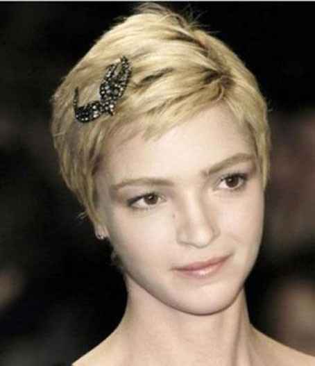 Acconciatura sposa capelli corti