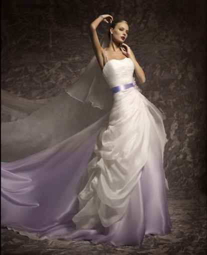 Vestiti da sposa Radiosa 2011