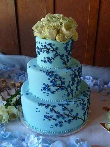 Torta nuziale blu