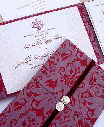 Nozze vintage bordeaux