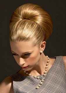 Capelli raccolti sposa