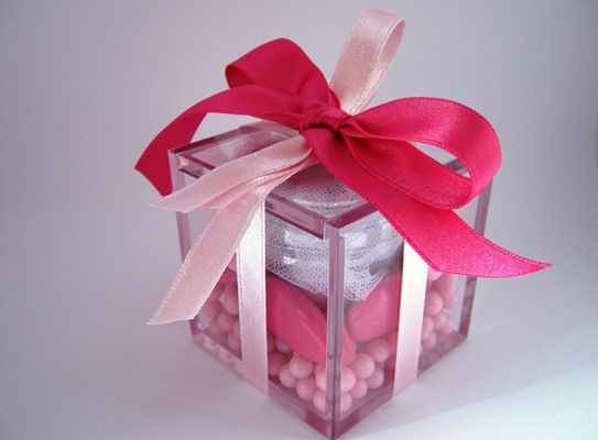 Confetti fucsia matrimonio