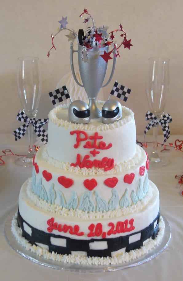 Torta matrimonio auto d'epoca