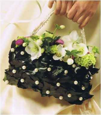 bouquet da sposa a borsetta