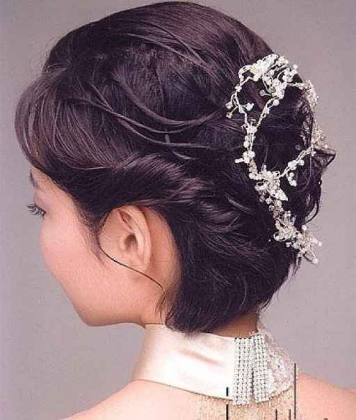 Acconciatura sposa capelli corti