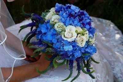 Bouquet sposa ortensie blu e rose