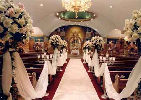 Allestimento floreale matrimonio bianco oro