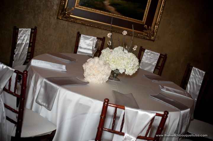 Allestimento matrimonio bianco beige