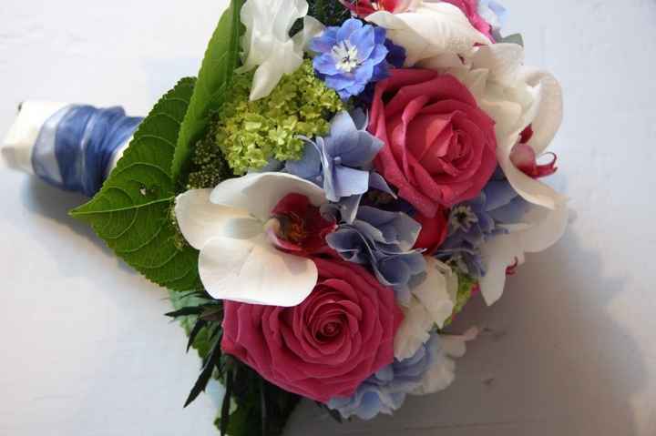 Bouquet sposa rose blu