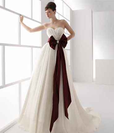 Collezione Sposa Raul Novias 2010