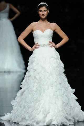 Vestiti da sposa Pronovias 2013