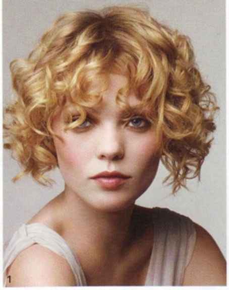 Capelli corti sposa