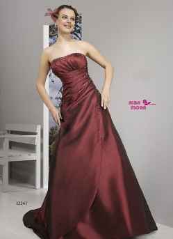 Vestito da sposa Alba Moda 2011