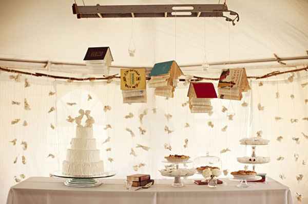 Idee matrimonio tema libri