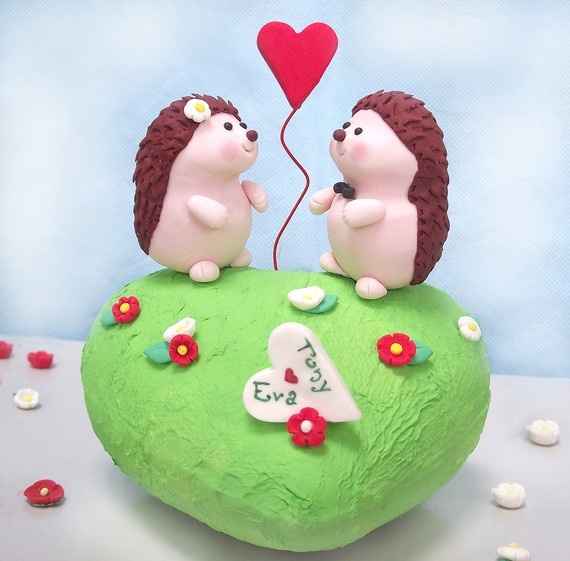 Pupazzetti come cake topper per matrimonio