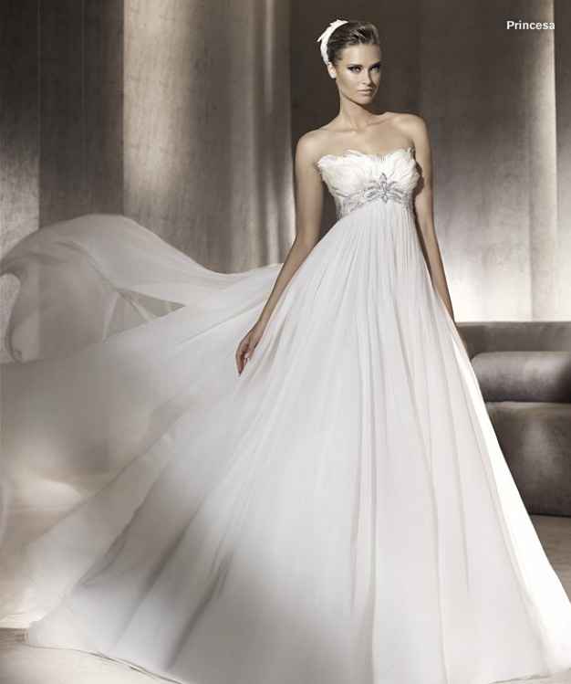 Abiti da sposa Manuel Mota per Pronovias 2012
