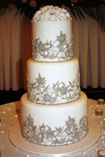 tORTA nuziale pizzo