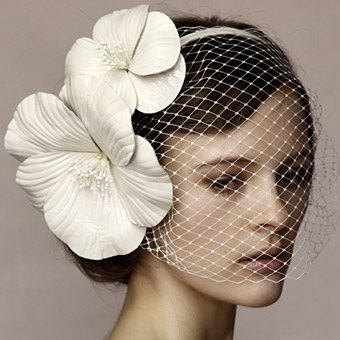 Capelli corti velo sposa