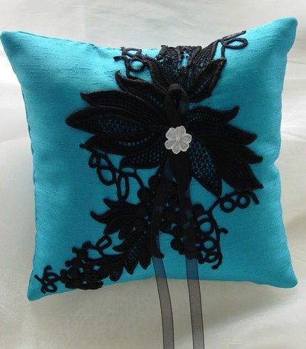 Cuscino portafedi matrimonio blu bianco