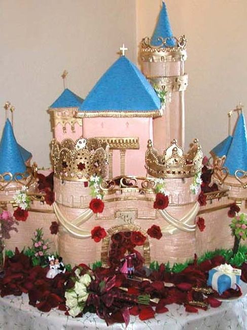 Torta nuziale castello