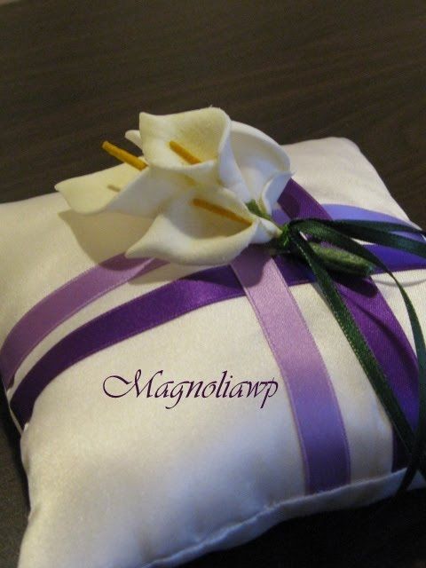 Cuscino portafedi matrimonio glicine